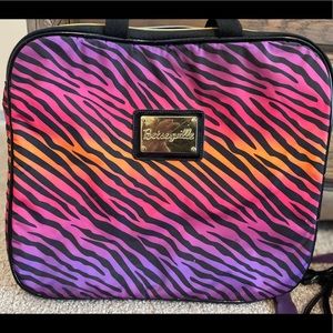 Betseyville laptop case